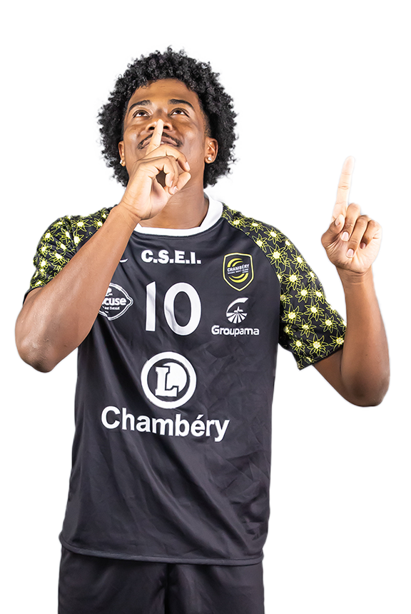 Yanis Abdebreiman Arrière droit Team Chambé