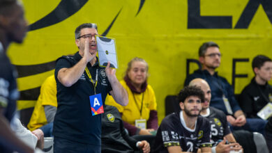 Le groupe v Aix-en-Provence
