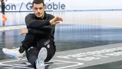 J16 - Le groupe v Créteil