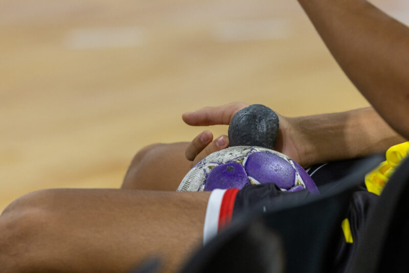 J2 - Le groupe v Créteil