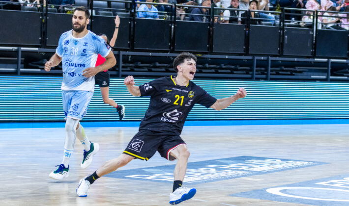 EMILIEN PEYRONNET SIGNE SON PREMIER CONTRAT PROFESSIONNEL AVEC LA TEAM CHAMBÉ, JUSQU'EN 2026 !