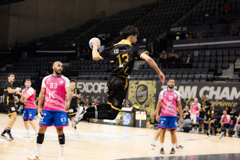Les Moufflès remportent le derby Savoyard !