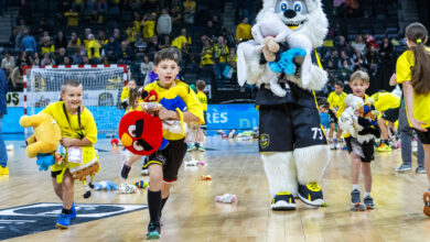 Un lancer de 1394 peluches !