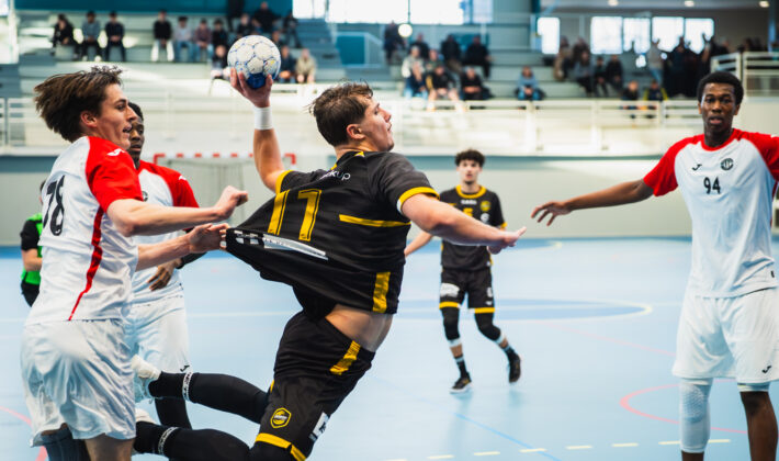 Les Moufflès enchaînent avec un 6ème succès