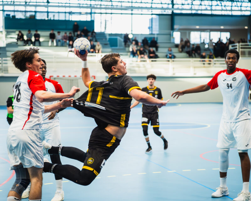 Les Moufflès enchaînent avec un 6ème succès