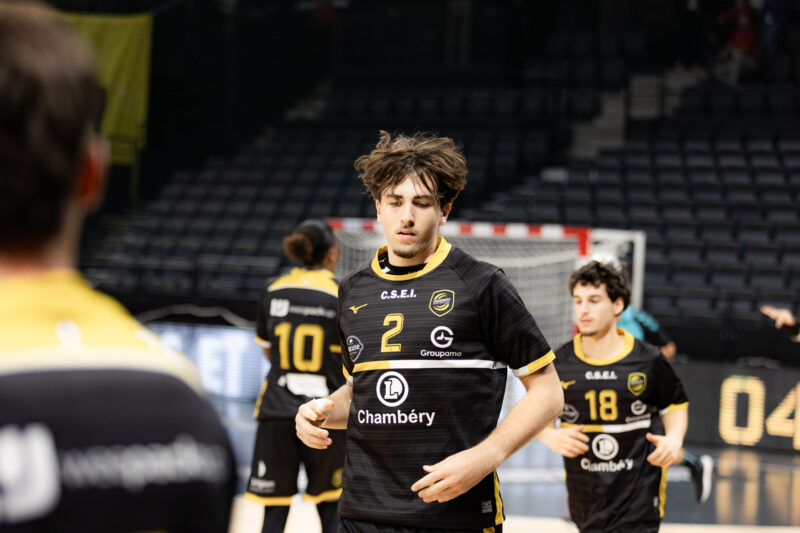 Les Moufflès prennent leur revanche dans le derby des Deux Savoie