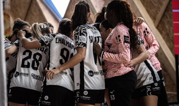 Une première accrochée en D2F